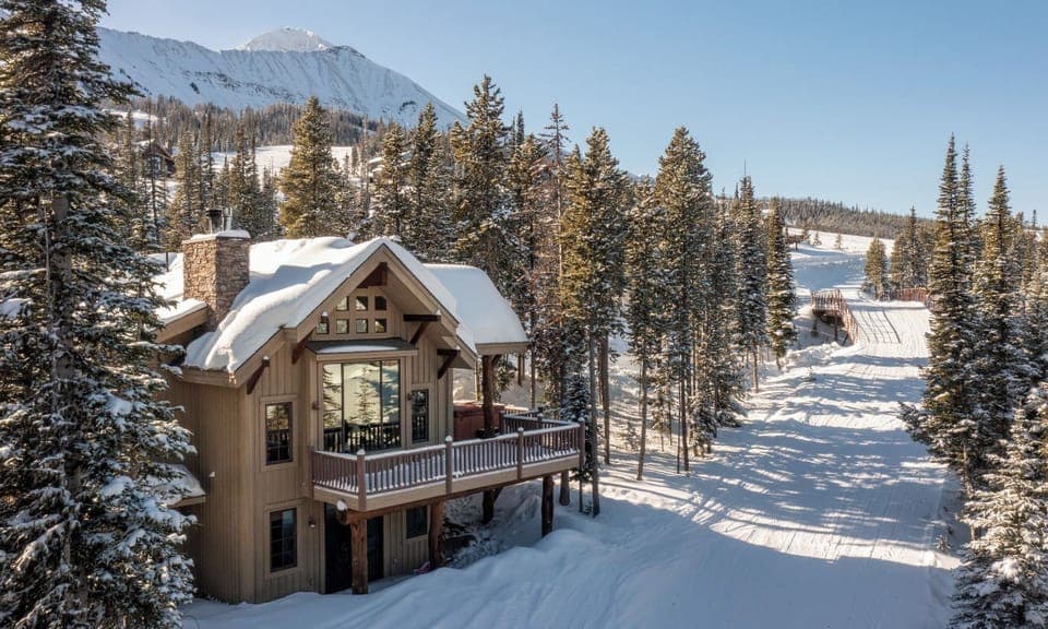 MMH 44 Cowboy Heaven, Aerial, 1