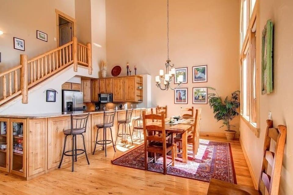 Dining room on main level which can expand to seat up to 12 guests.