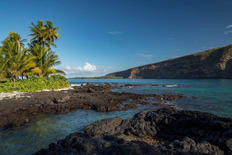 Explore the Beaches and Bays of the Big Island 