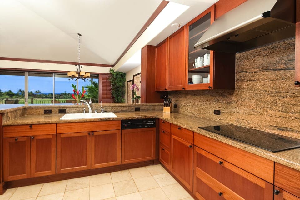 Kitchen - opens to dining area and great room 