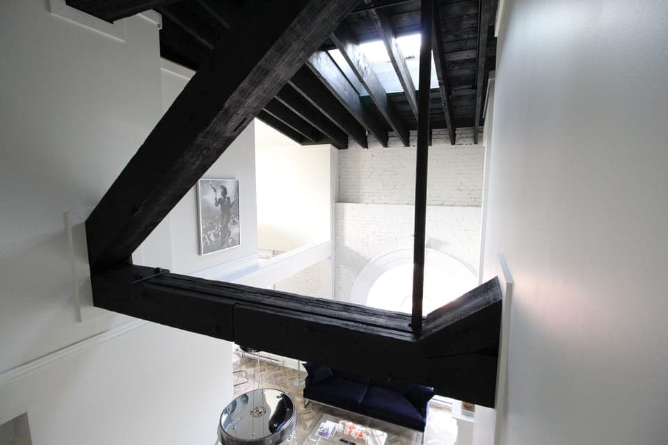 Second level - Master bedroom - Overlooking living area