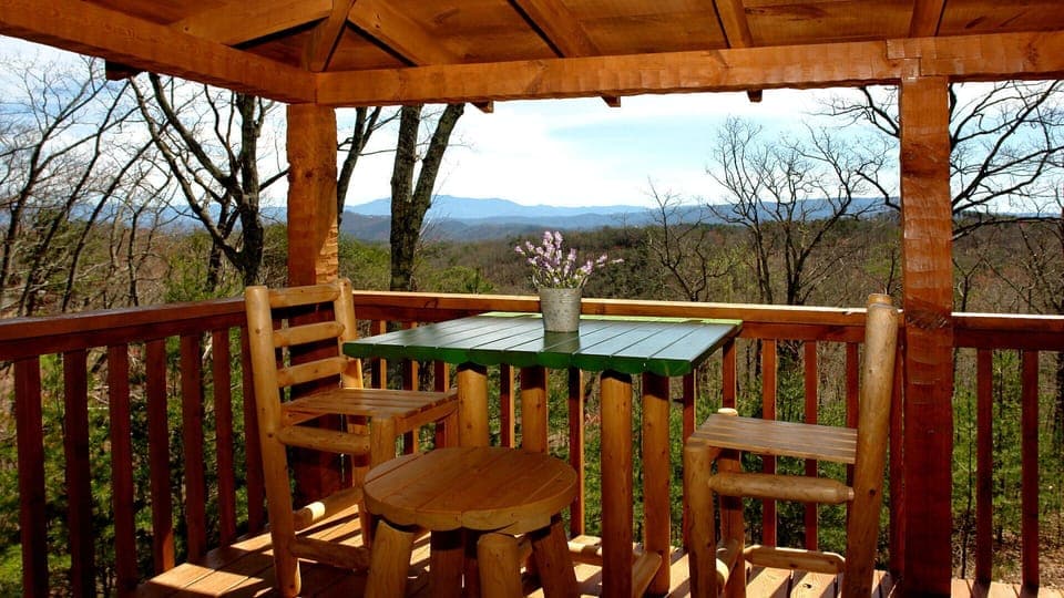 Breakfast, lunch and dinner nook.