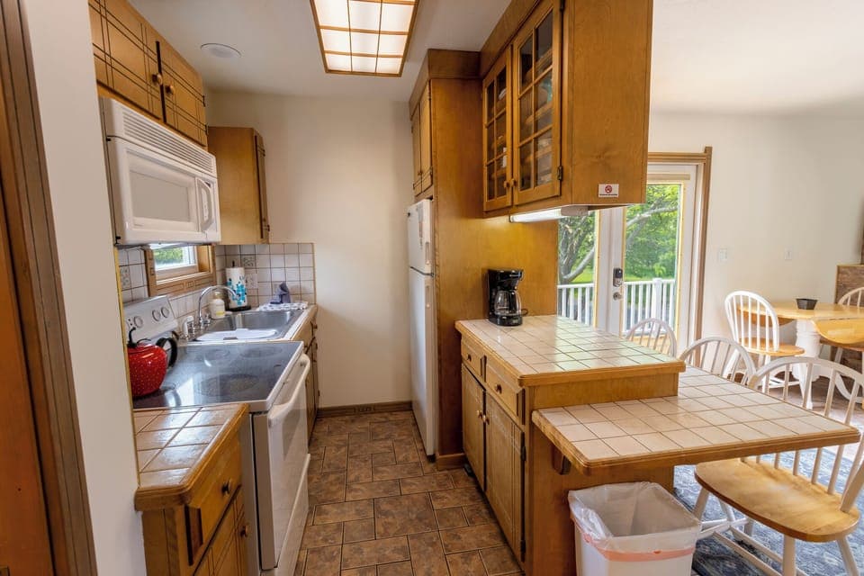 Main Level | Kitchen