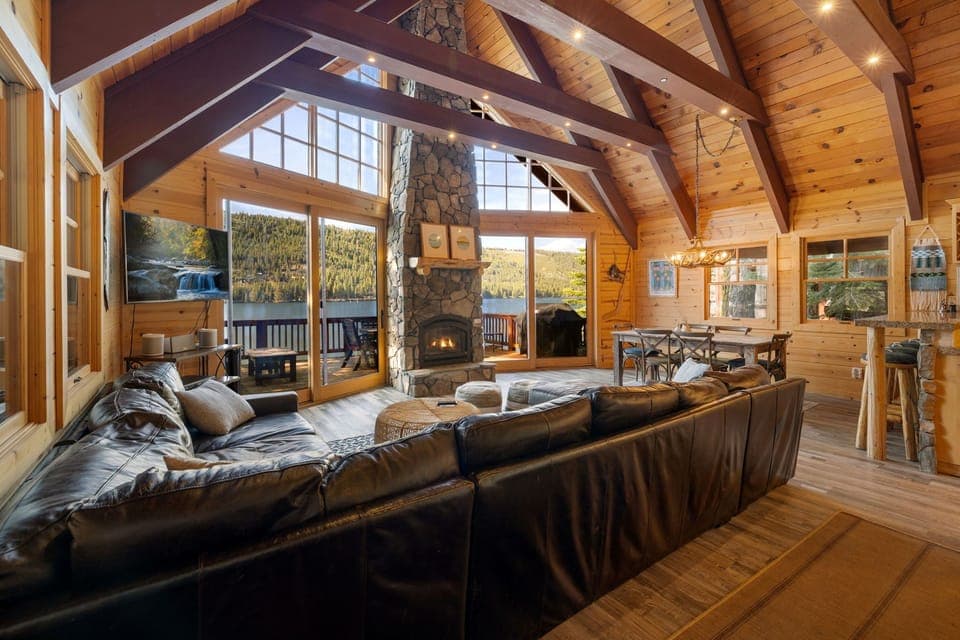 Enjoy Donner Lake views, a cozy gas fireplace, and state of the art TV