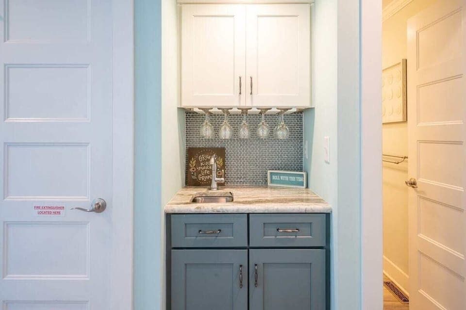 Wet Bar