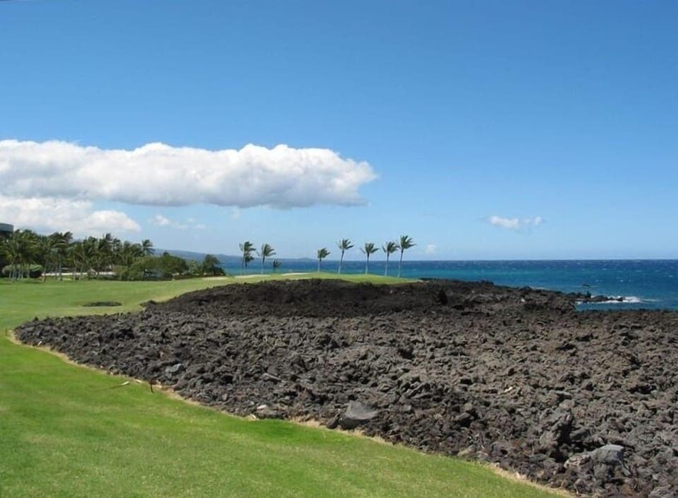Signature 12th hole on the Waikoloa Beach Course.