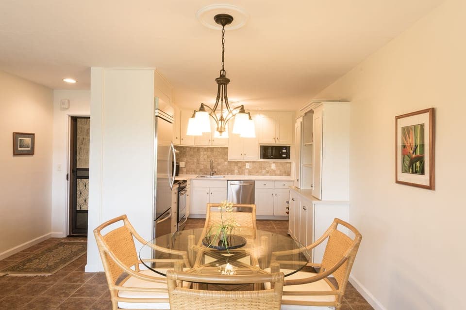 Freshly remodeled kitchen - light and airy decor, feels like a beach house!