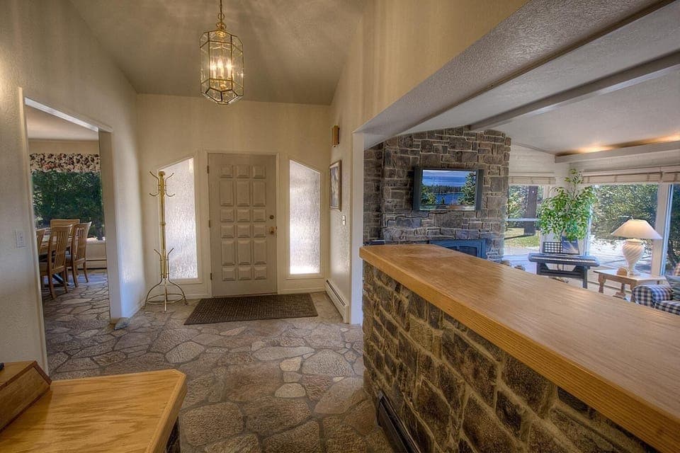 Main Level- Entry way