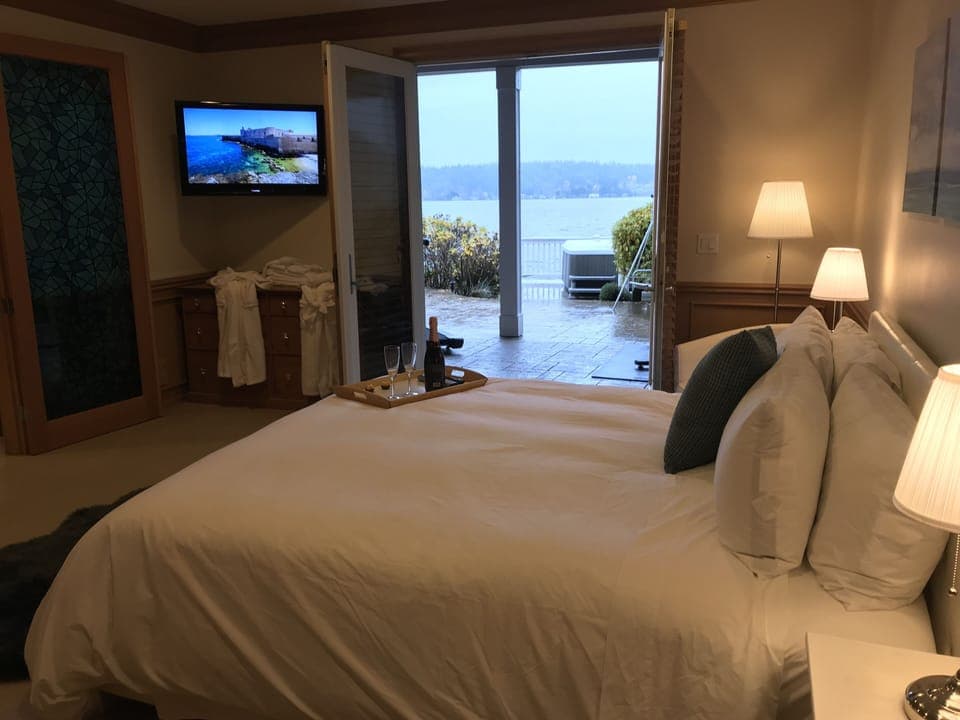 Imagine waking up to this view in the morning. French doors and lake view. 