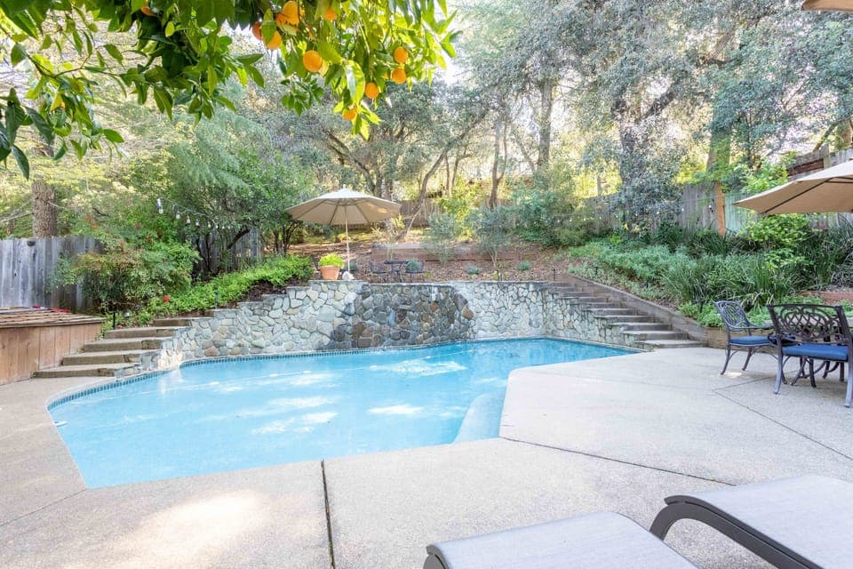 Pool Area - hot tub above water fall