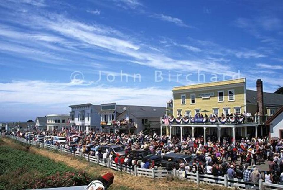 4th of july, fun day in Mendocino, family friendly parade through the Village!