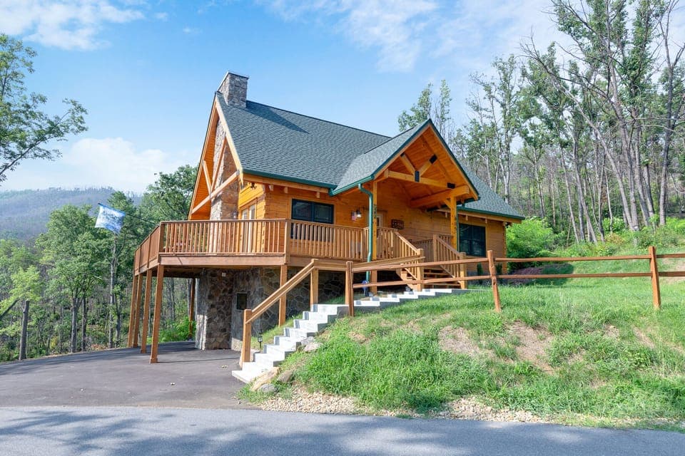 Welcome to Lone Wolf Lodge!