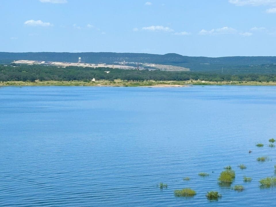 Beautiful Lake Travis & Hill Country Views from Patio
