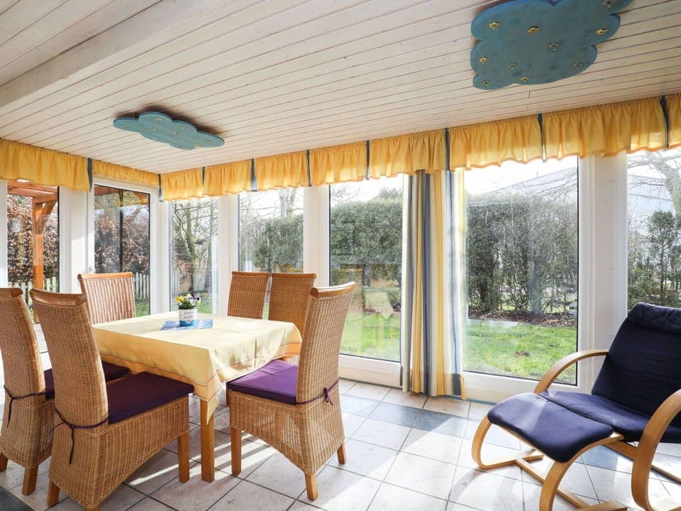 Furniture, Property, Table, Plant, Green, Chair, Shade, Wood, Architecture, Interior Design