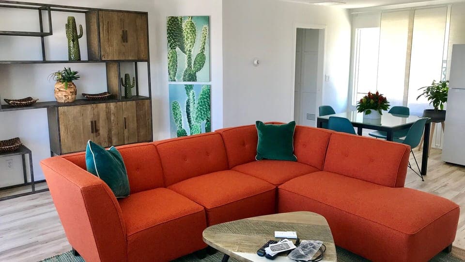 Living room & Dining Area 