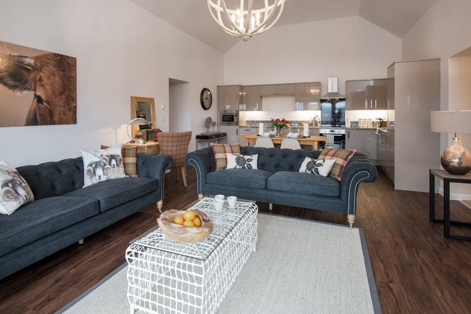 Byre - open-plan kitchen, dining and sitting room