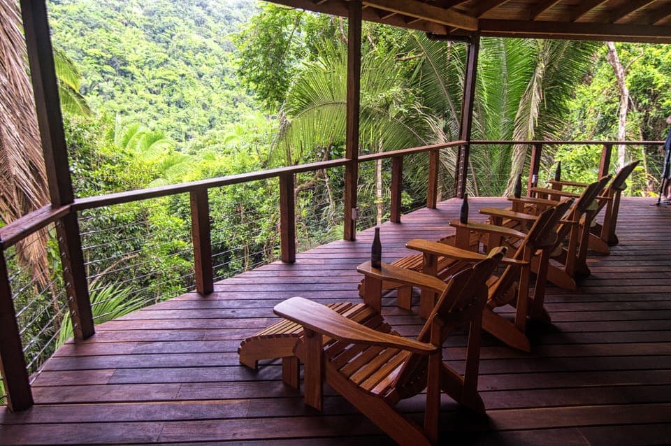 Upper Deck - outdoor covered living