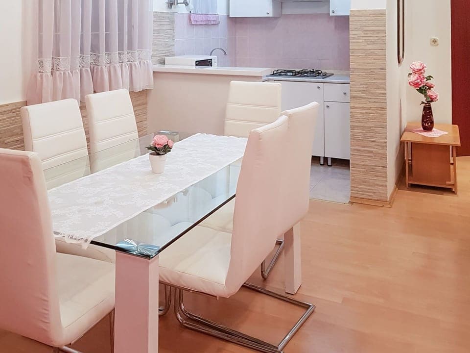 Furniture, Room, Property, Floor, Table, Product, Interior Design, Desk, Pink, Flooring