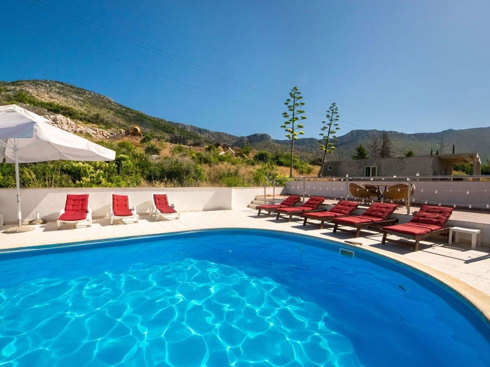 Water, Sky, Plant, Swimming Pool, Nature, Azure, Shade, Outdoor Furniture, Rectangle, Tree