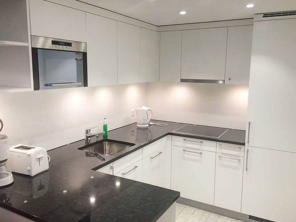 Countertop, Room, Property, Kitchen, Cabinetry, Interior Design, Furniture, Building, Lighting, House