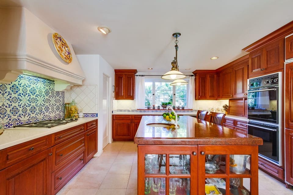 Kitchen is off of dining room to the north.