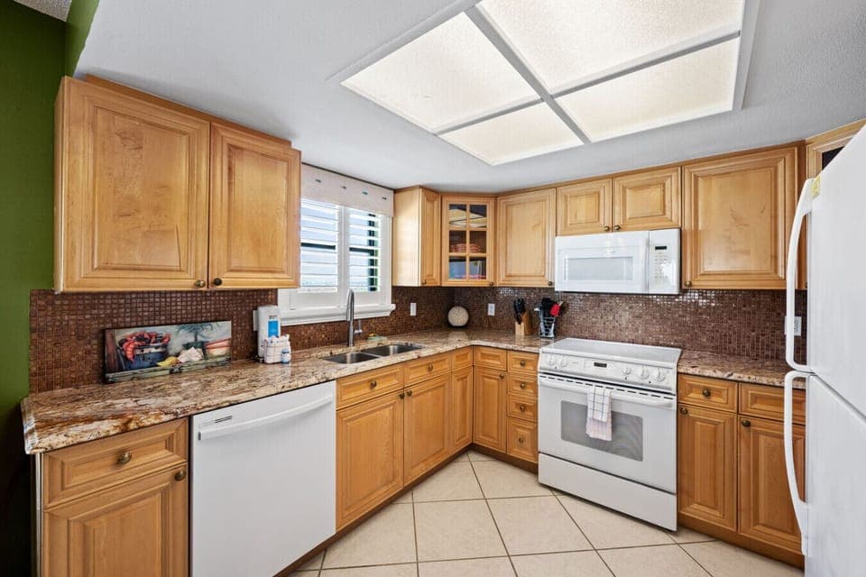 Kitchen area