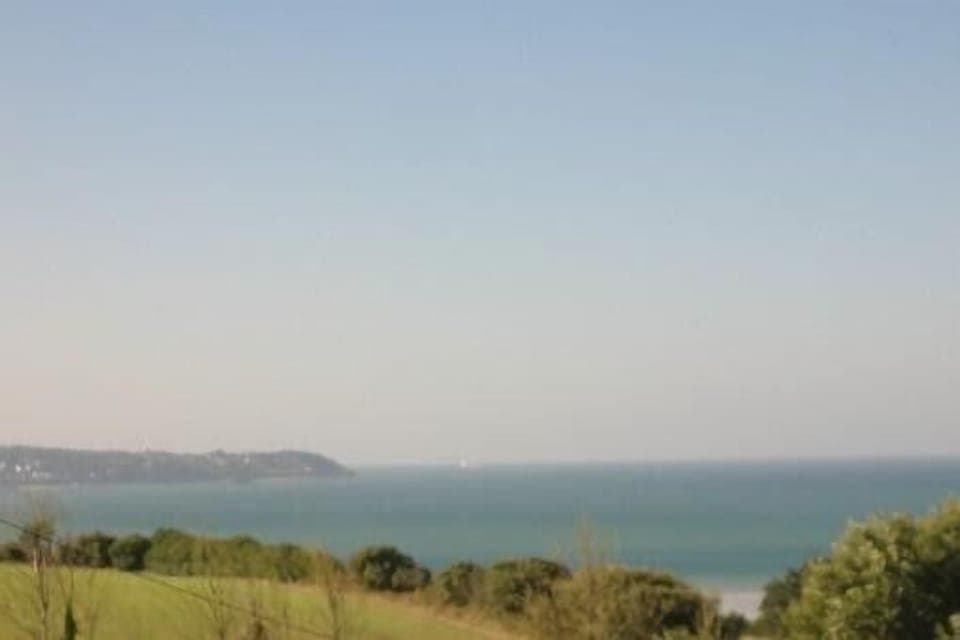 Douarnenay Bay - sea view from the living room