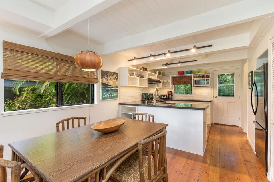 Formal dining area. 