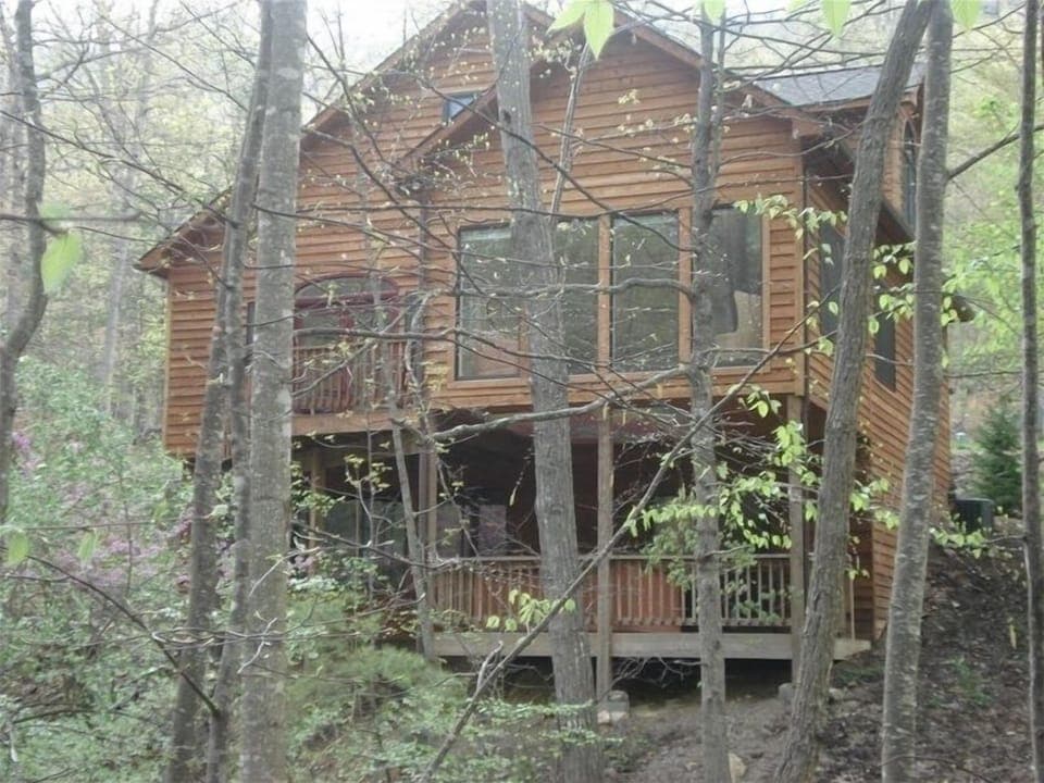 Our custom-built chalet nestled in the heart of the resort awaits!