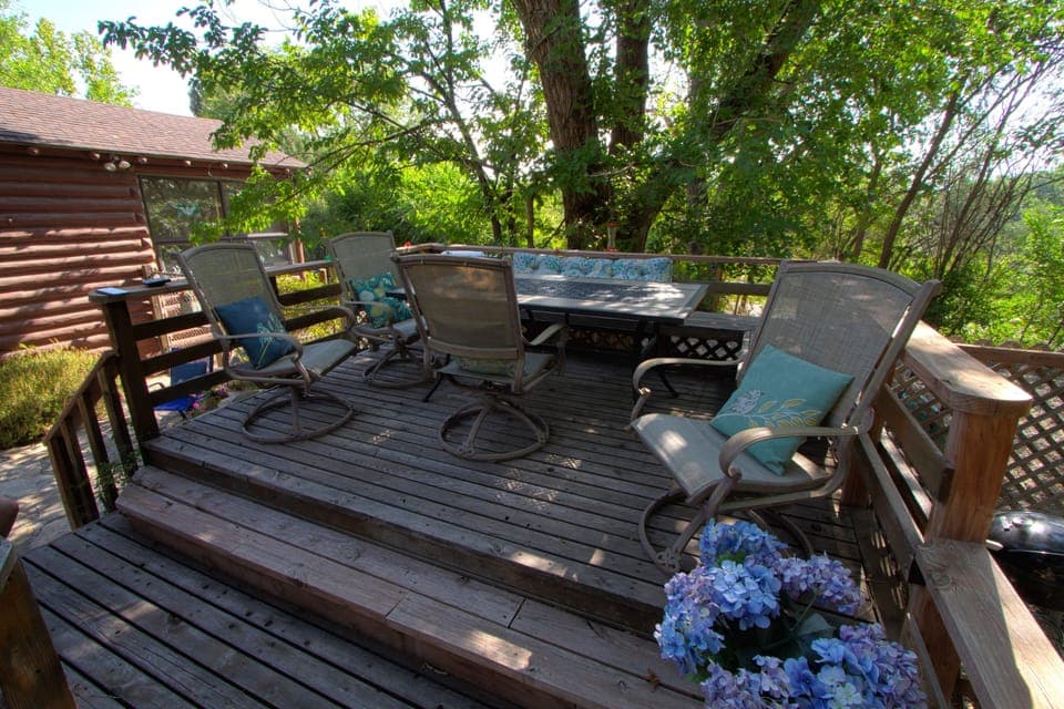 Deck