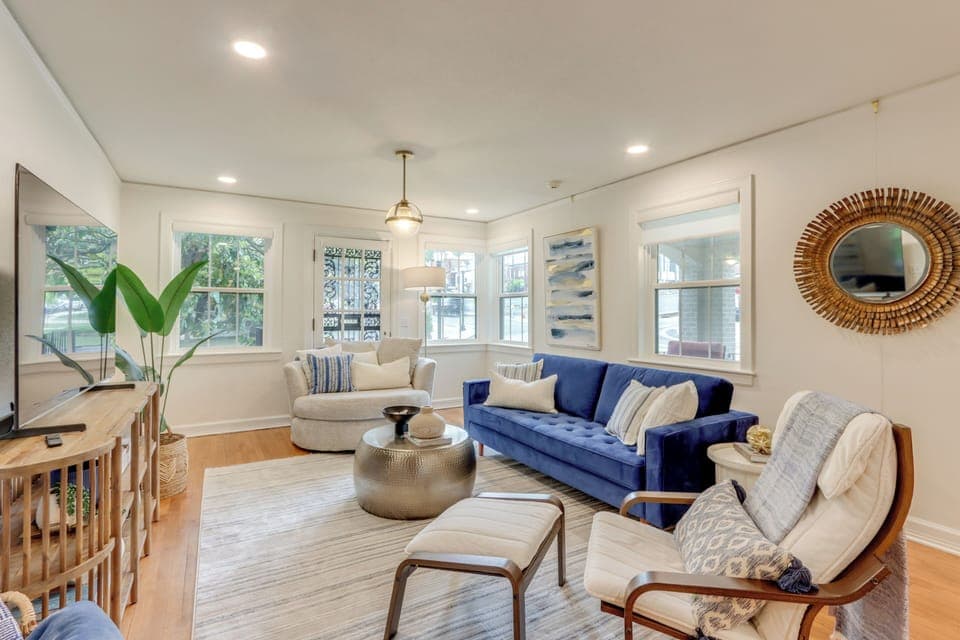 Fayetteville Vacation Rental | 5BR | 3.5BA | 4,500 Sq Ft | Step-Free Entry