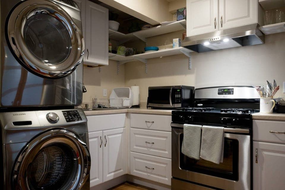 Kitchen, all new SS, full size W/D