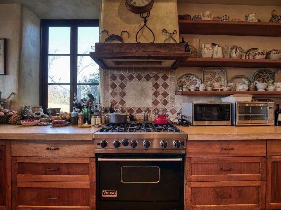 Main kitchen range