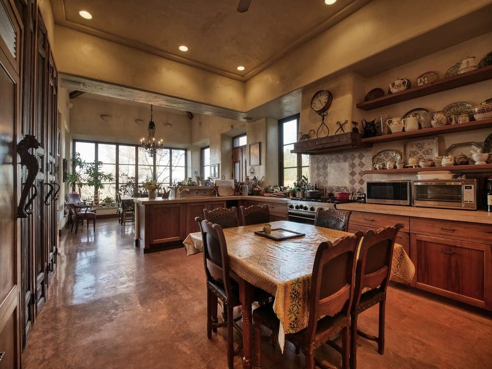 Main kitchen