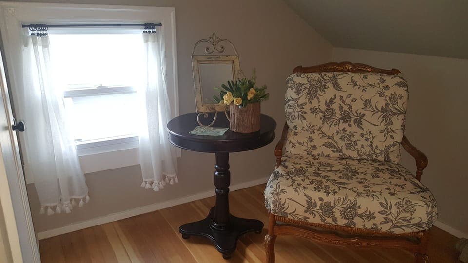 Sitting Area in Bedroom #2 - upstairs