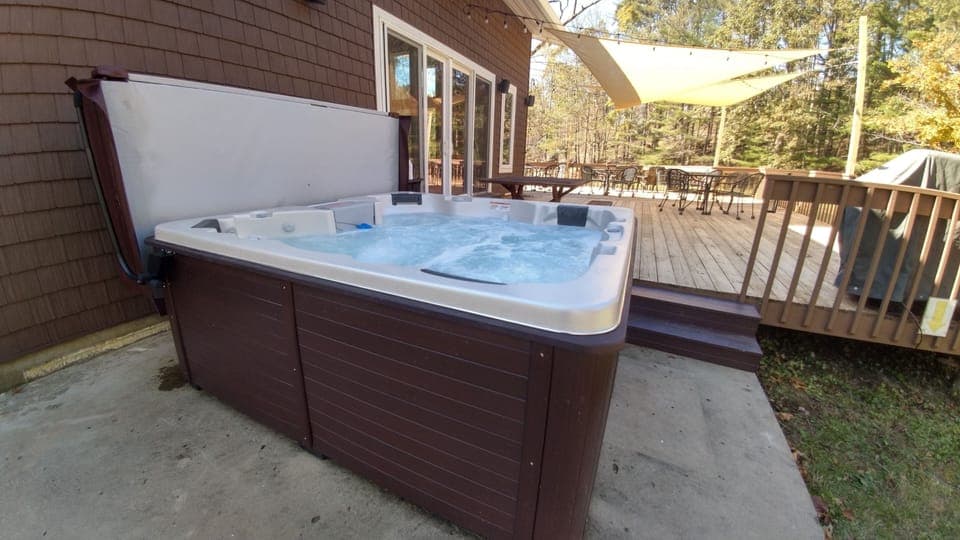 Hot Tub Heaven: Soak Your Worries Away!