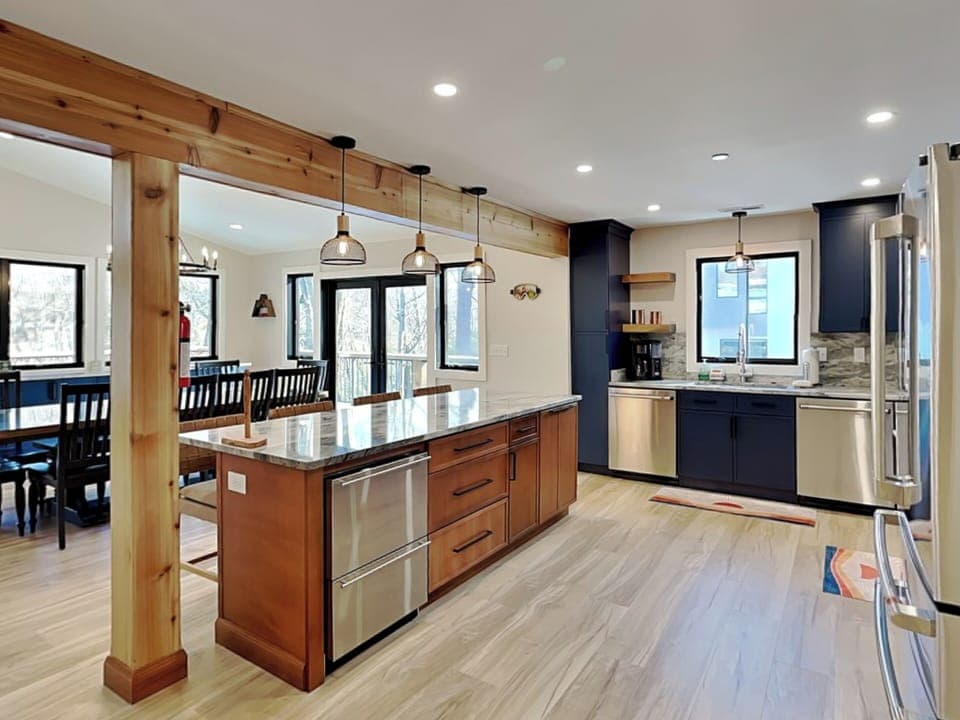 Full Kitchen