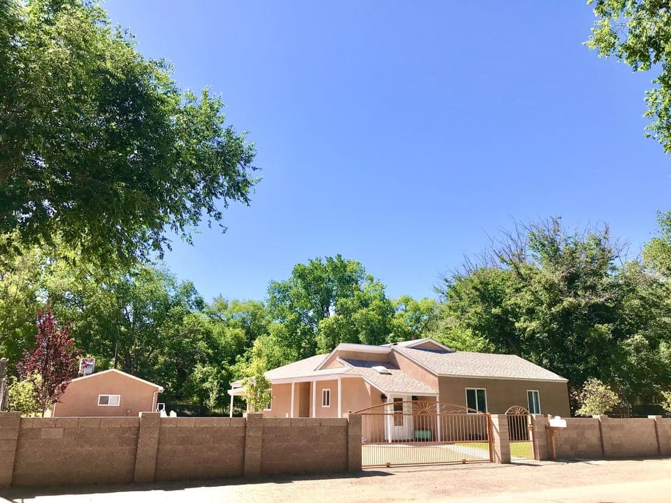 2400sqft clean new remodel on half acre oasis of grass and trees