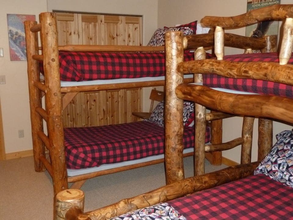 Bunk Room - lower living area.