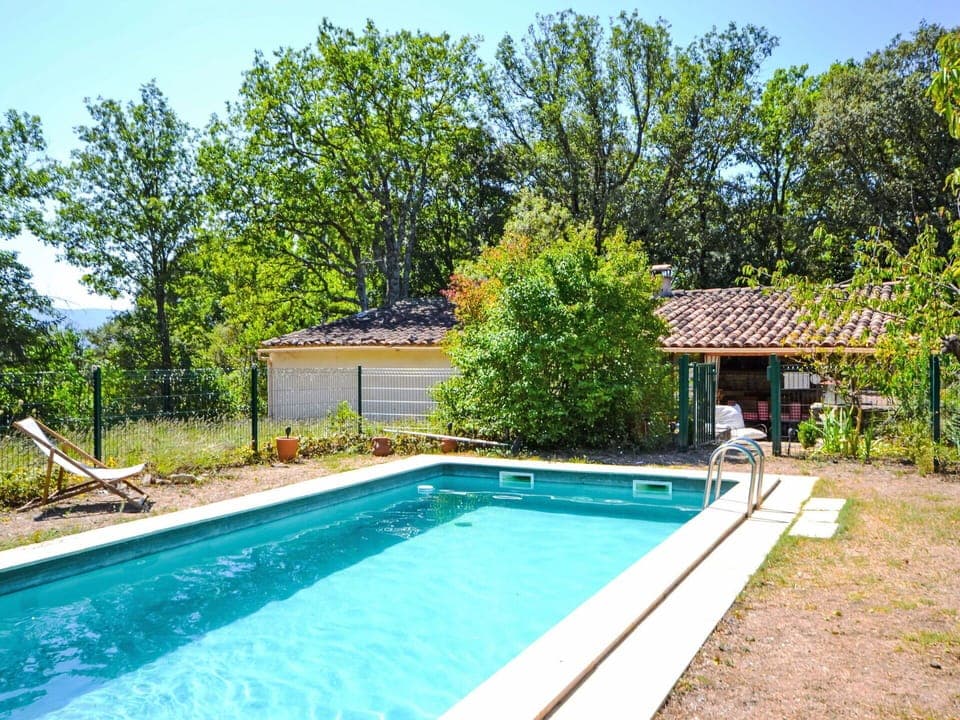 Swimming Pool, Backyard, Resort, Garden, Leisure, Shade, Eco Hotel, Estate, Landscaping, Farmhouse