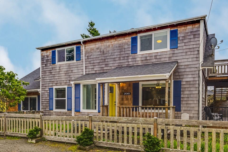 Welcome to "Going Coastal" A Seaside getaway