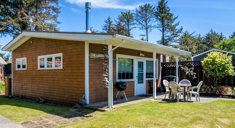 Enjoy a BBQ and sunset from the front patio.