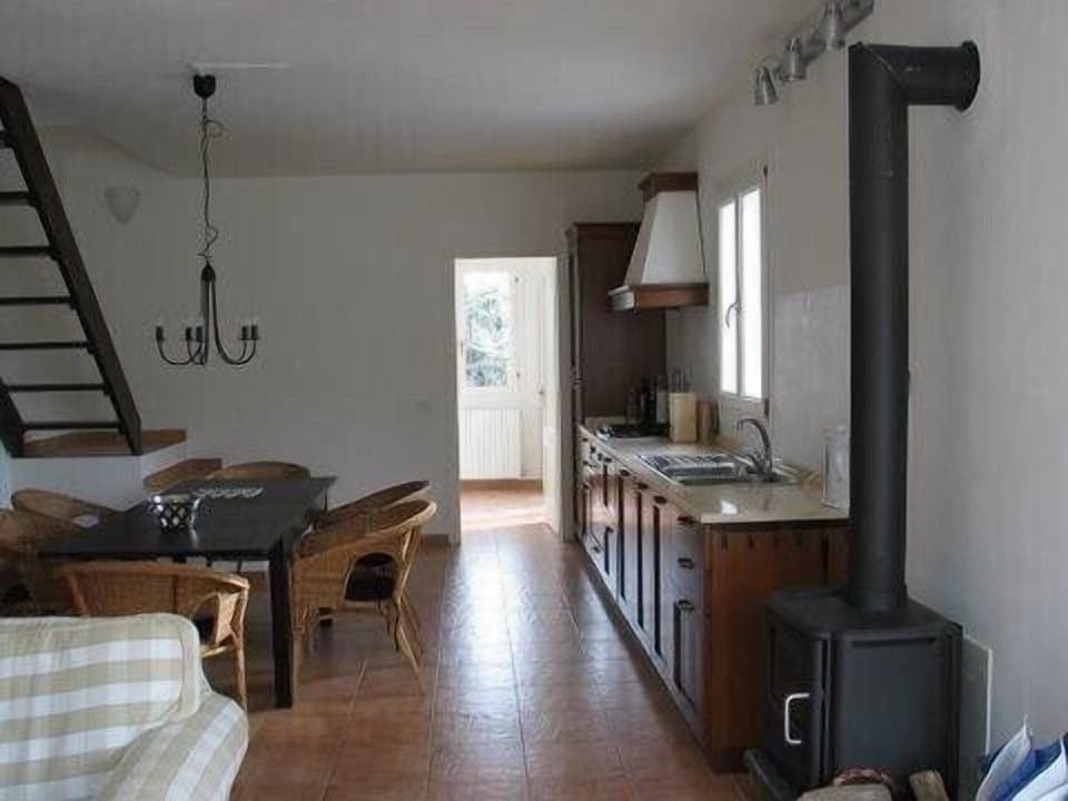 Kitchen and dining area