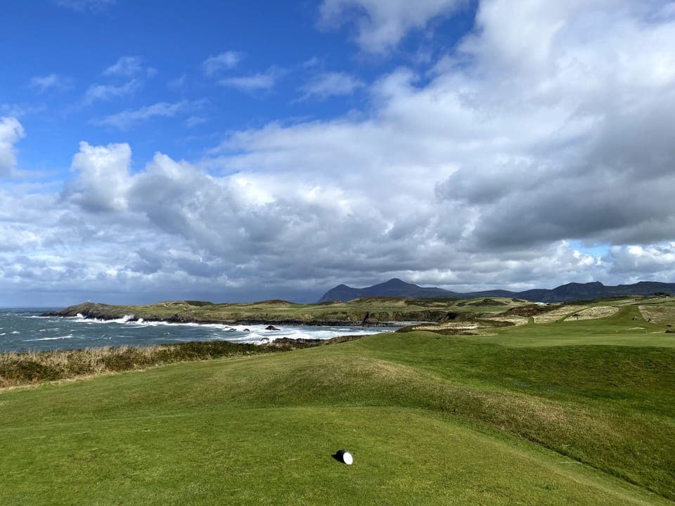 Amazing views from the Morfa Nefyn Golf Course. 10mins drive from the cottage.