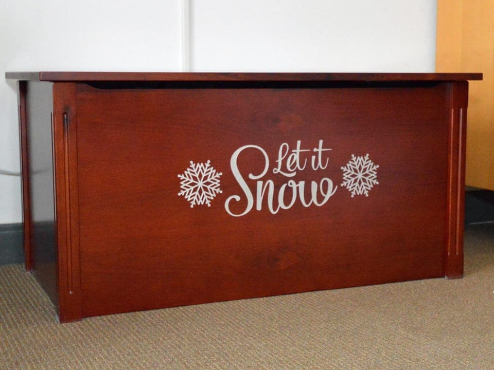 You will have clean sheets and pillows to make up the sofabed  in the " Let it Snow" chest.