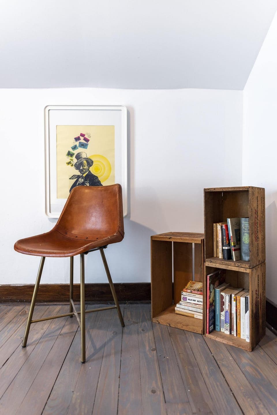 Reading area in "Appleblossom".  Get absorbed and we're willing to swap books!