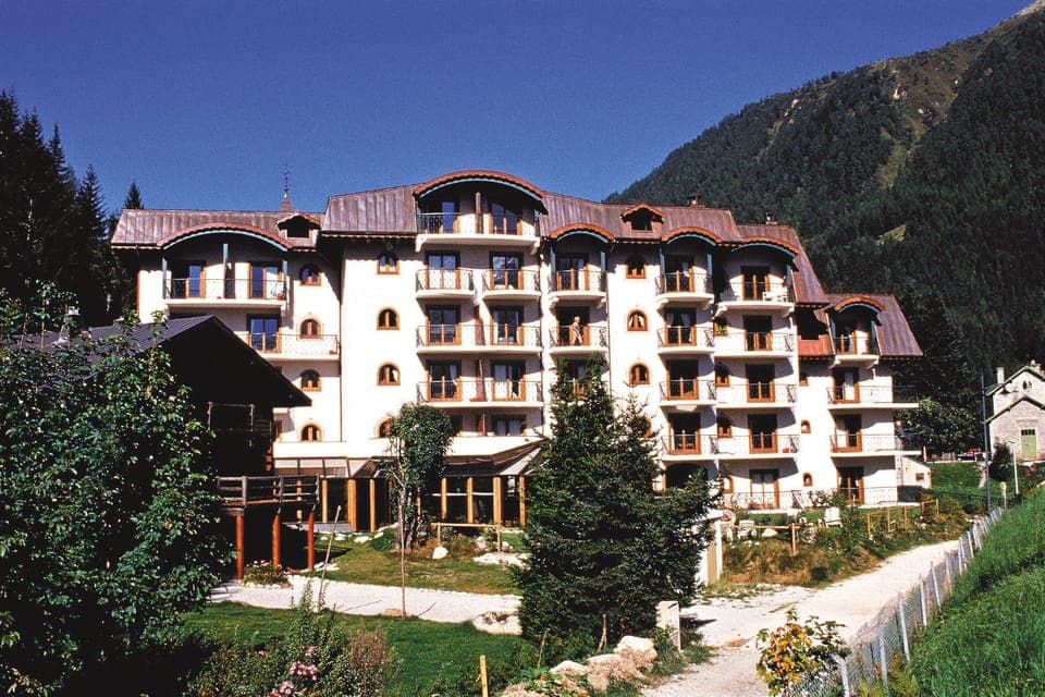 Wonderfully located near Chamonix, there is something for everyone in this area!