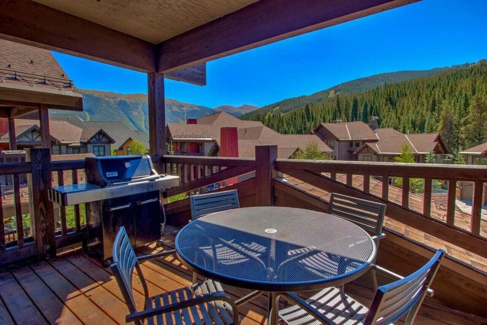Enjoy the private back deck overlooking Copper