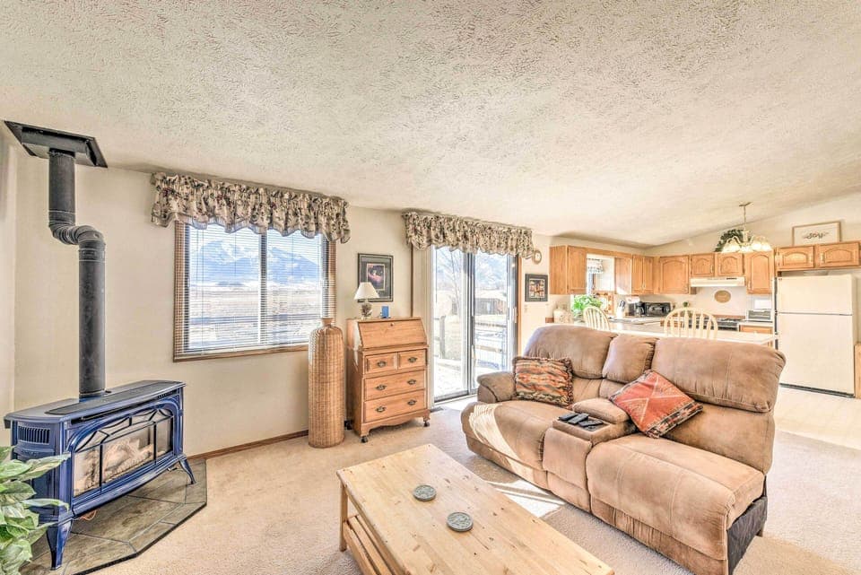 TV Room | Gas Stove