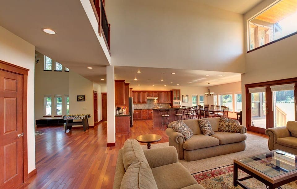 Living room, entry way, kitchen.